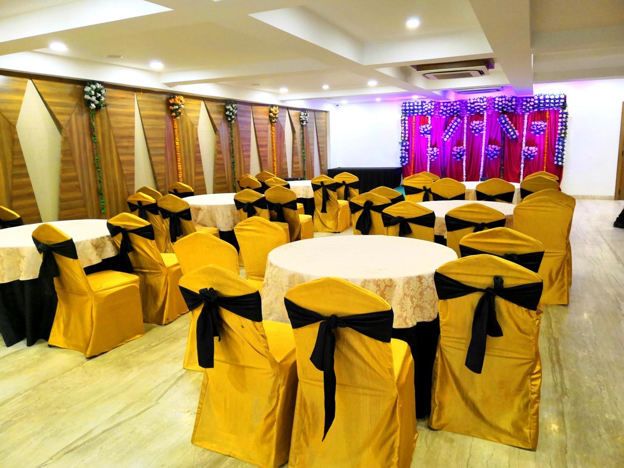 The Ved Mantra Hotel Gwalior Luaran gambar
