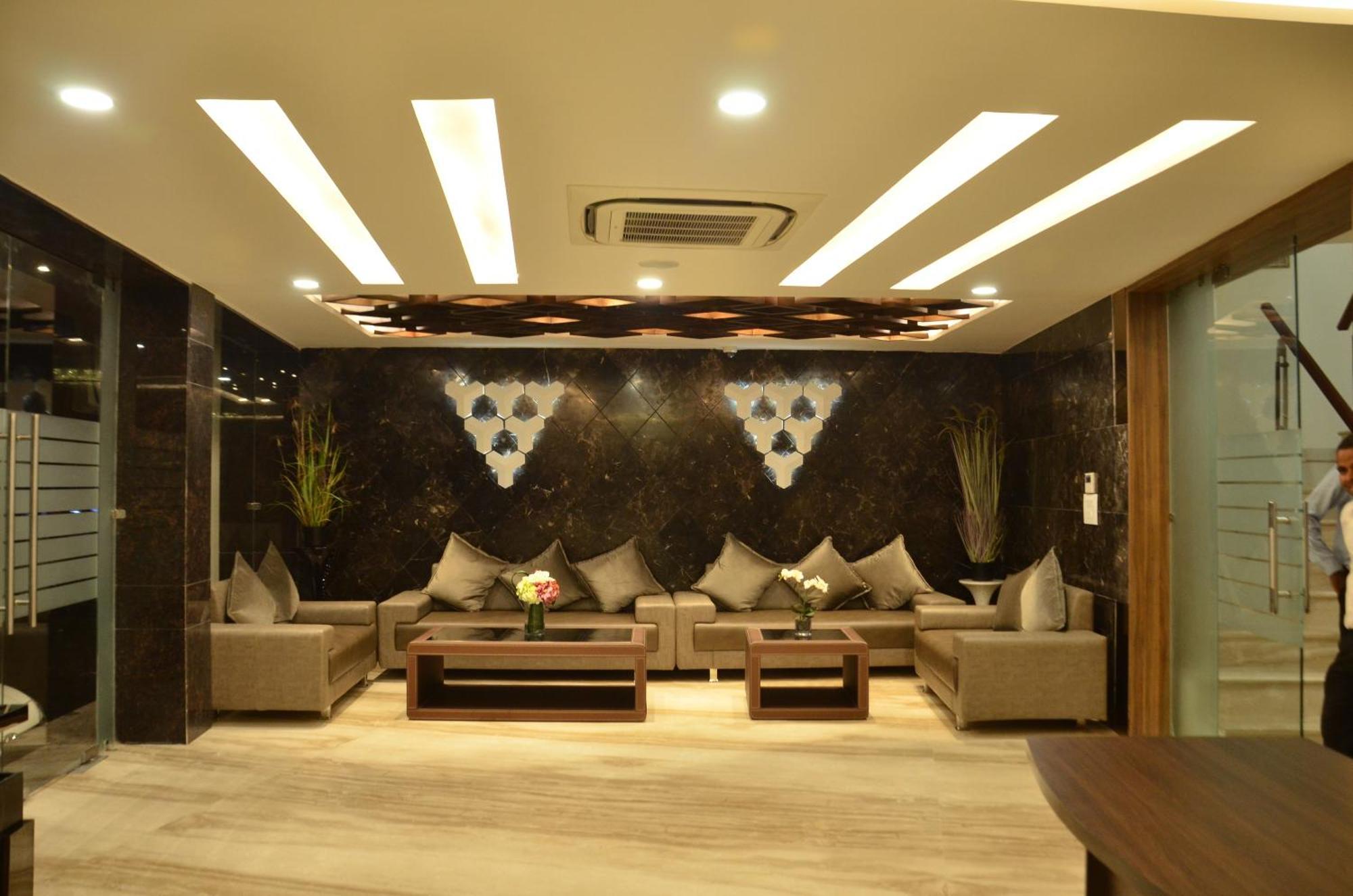 The Ved Mantra Hotel Gwalior Luaran gambar